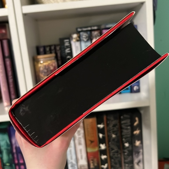 Waterstones Sword Catcher by Cassandra Clare - Picture 6 of 6